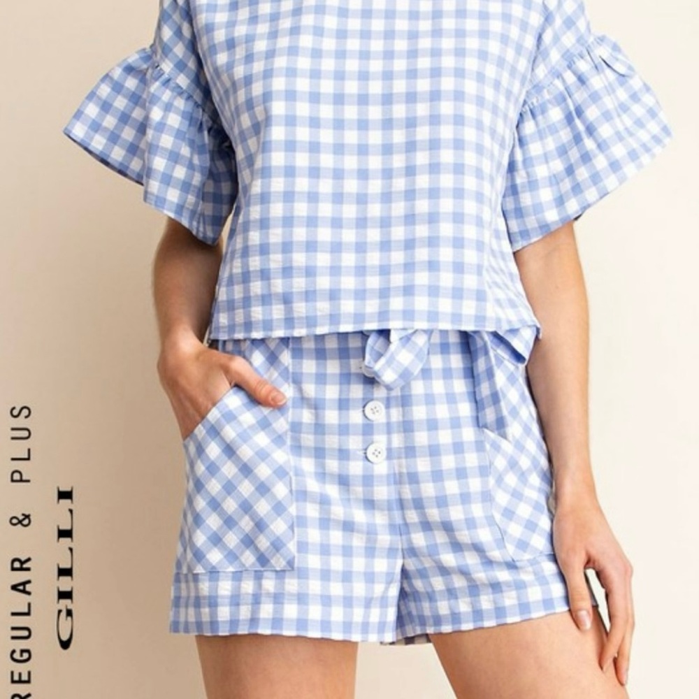 Gilli Light Blue and White Checkered Set